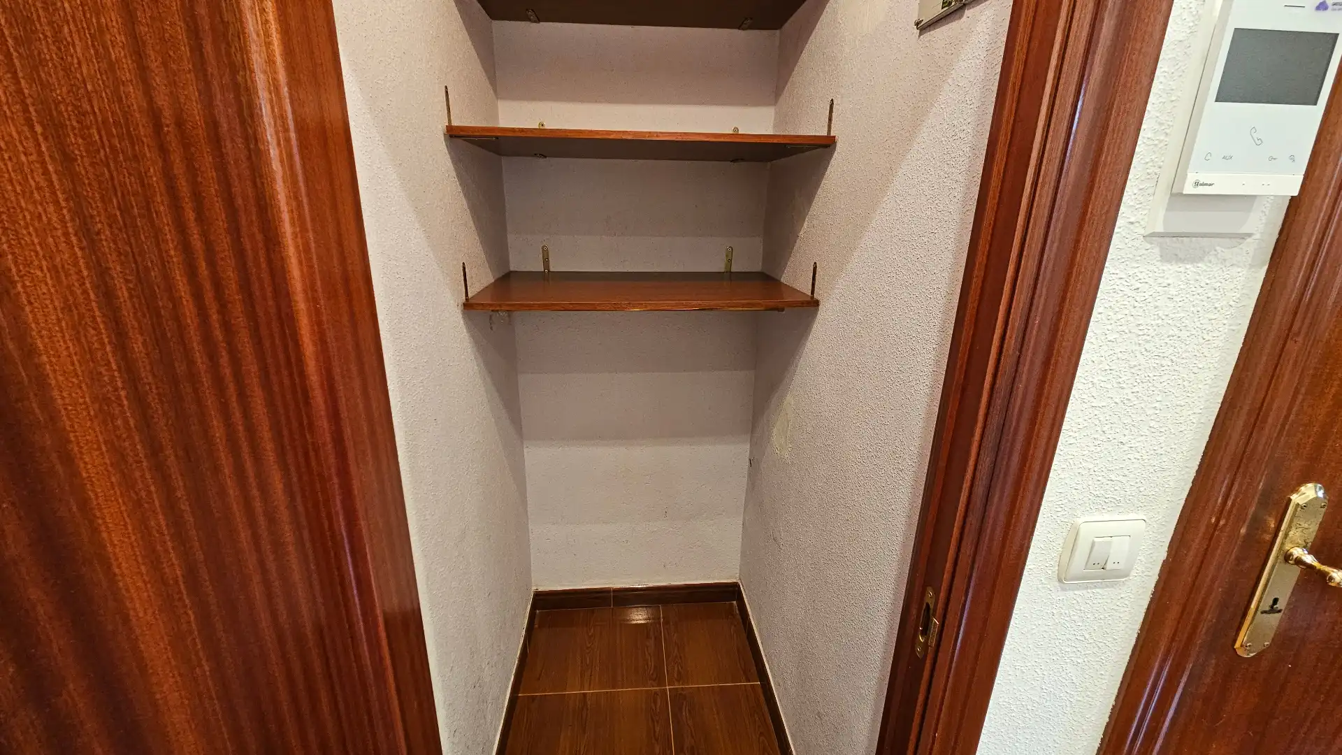 Piso en venta en Vitoria - Gasteiz con Calefacción, Parquet y Trastero