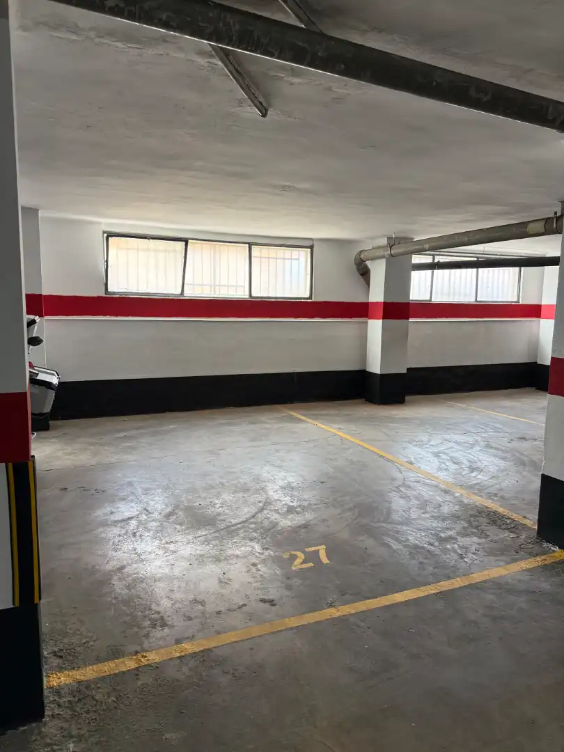 Parkplatz von Garage zur Miete in Alboraya mit Alarm