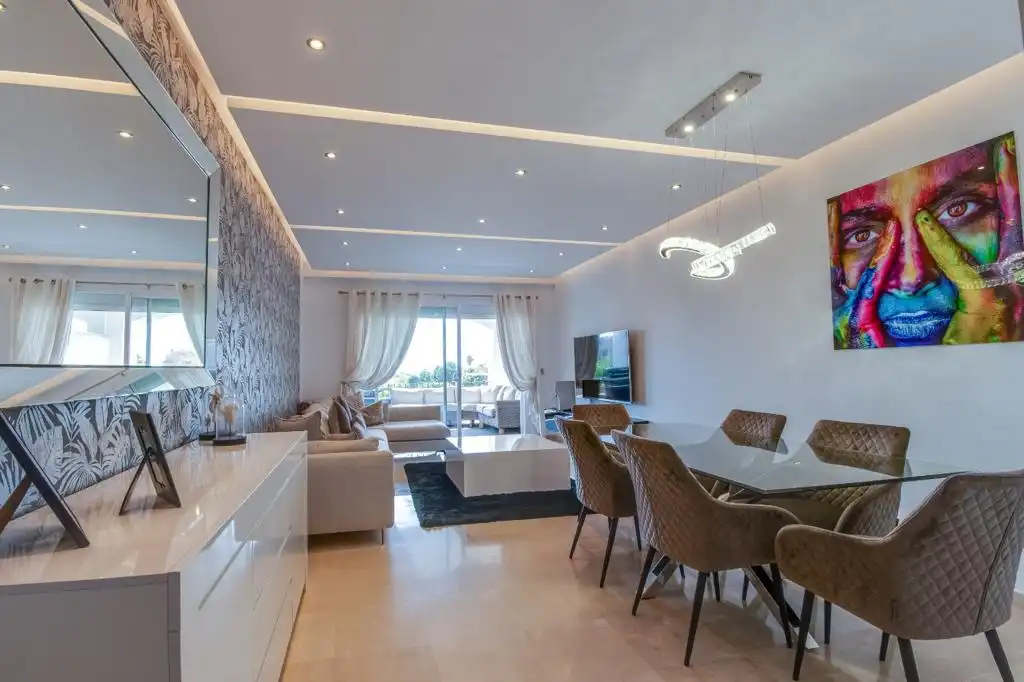 Comedor de Planta baja de alquiler en Benahavís con Aire acondicionado, Terraza y Amueblado