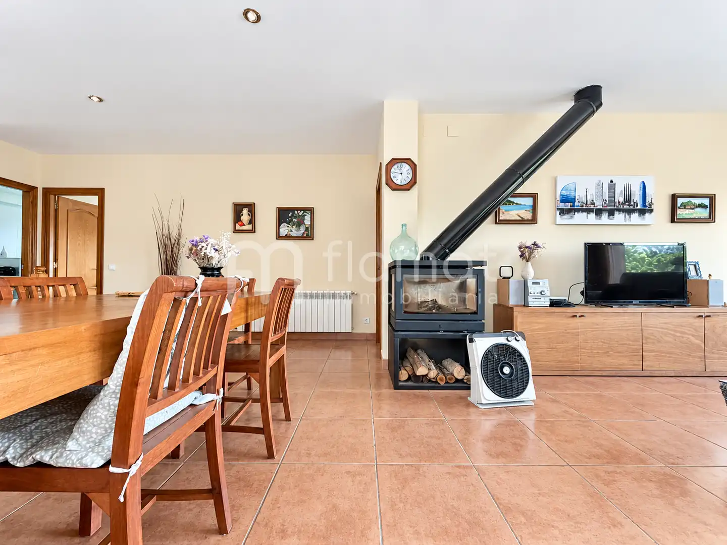 Sala d'estar de Casa o xalet en venda en Palafolls, Barcelona