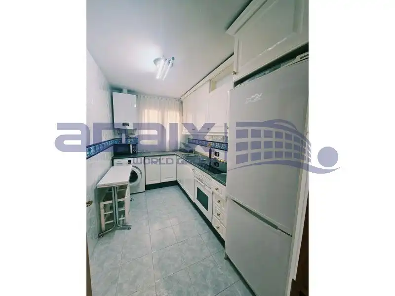 Cocina de Piso de alquiler en Ciudad Real con Calefacción, Amueblado y Horno