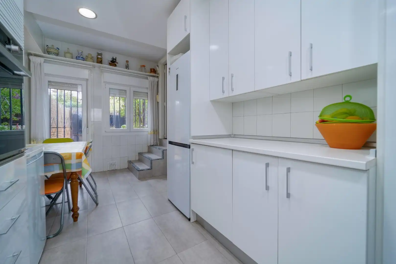 Cocina de Casa adosada en venta en Madrid con Calefacción y Jardín privado