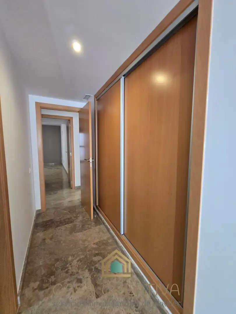 Wohnungen zum Verkauf in Náquera mit Klimaanlage, Terrasse und Balkon
