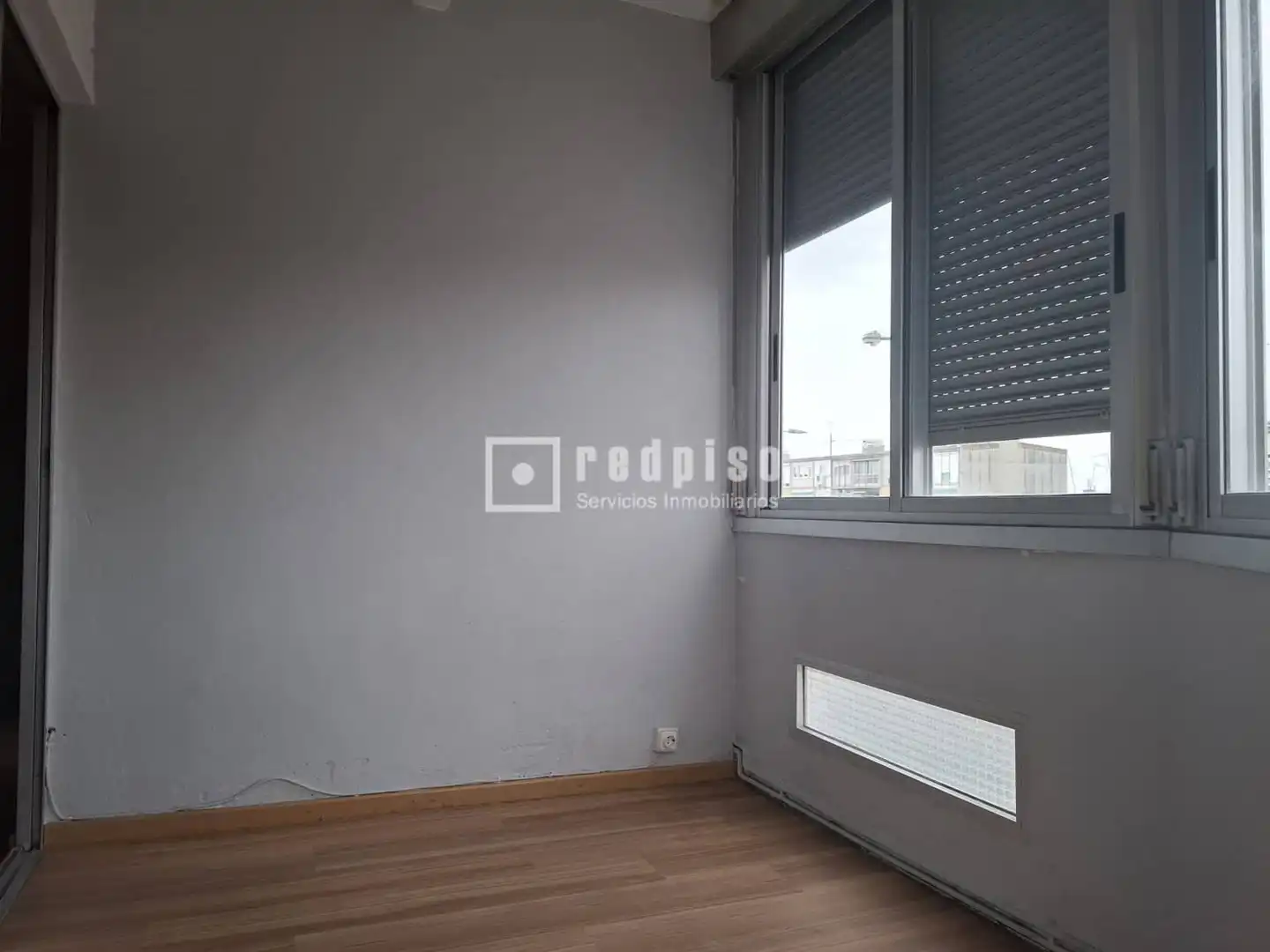 Habitación de Piso en venta en Madrid con Calefacción y Terraza
