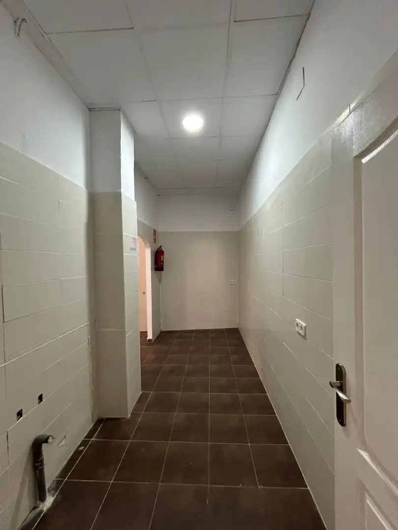 Business premises to rent in C. RamÃ³n y Cajal, imagen 7