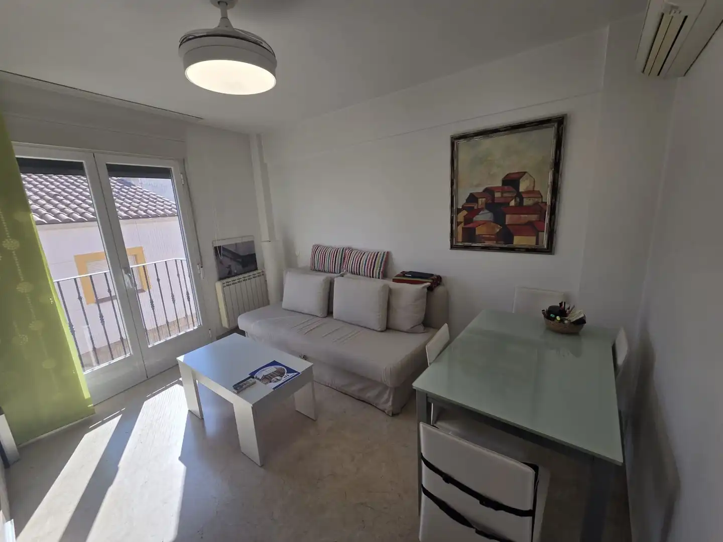 Wohnzimmer von Maisonette zum Verkauf in Cobeña mit Klimaanlage, Heizung und Terrasse