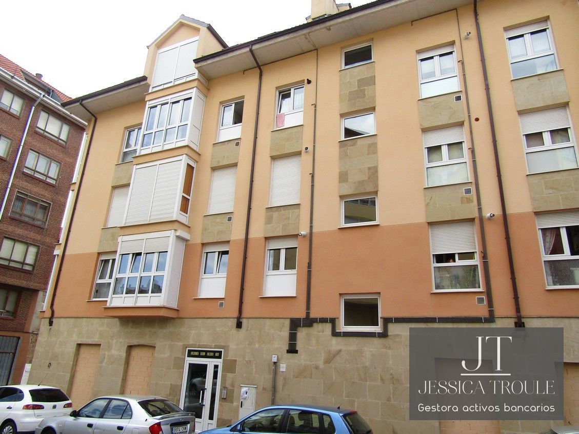 Exterior view of Box room for sale in Reinosa