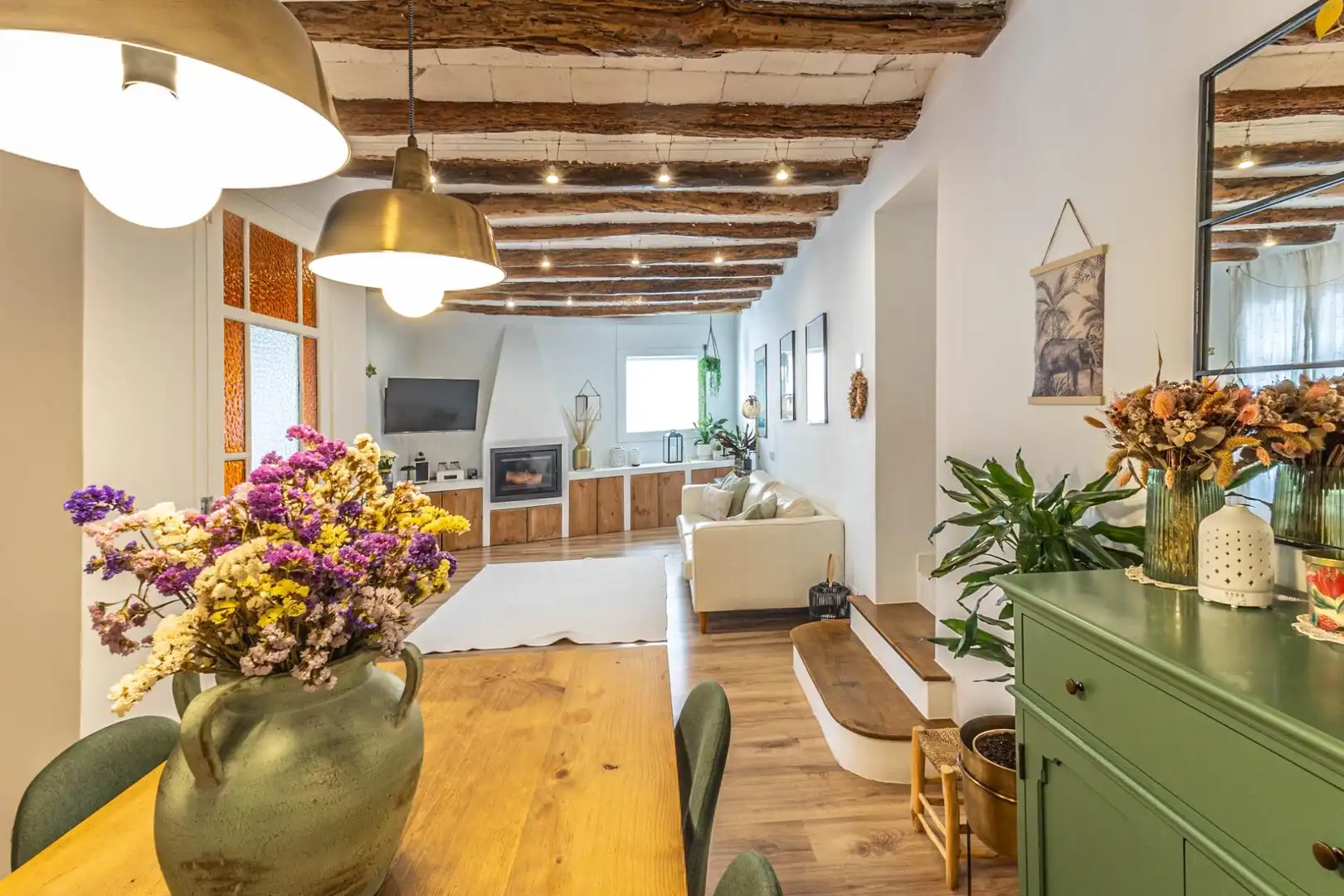 Living room of Houses for sale in Molins de Rei  with Air Conditioner, Heating and Parquet flooring