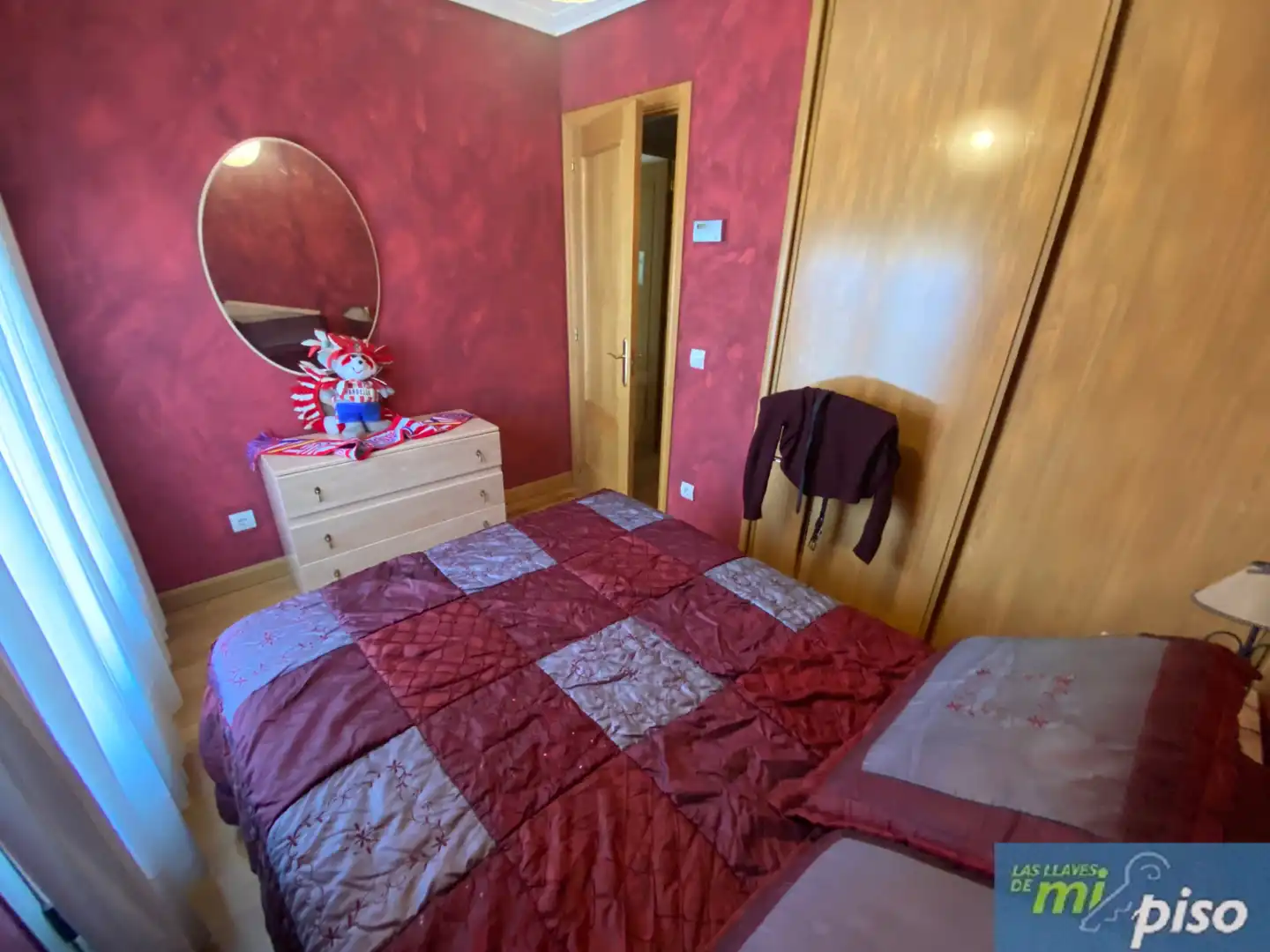 Habitación de Casa adosada en venta en Cistérniga con Calefacción, Jardín privado y Parquet