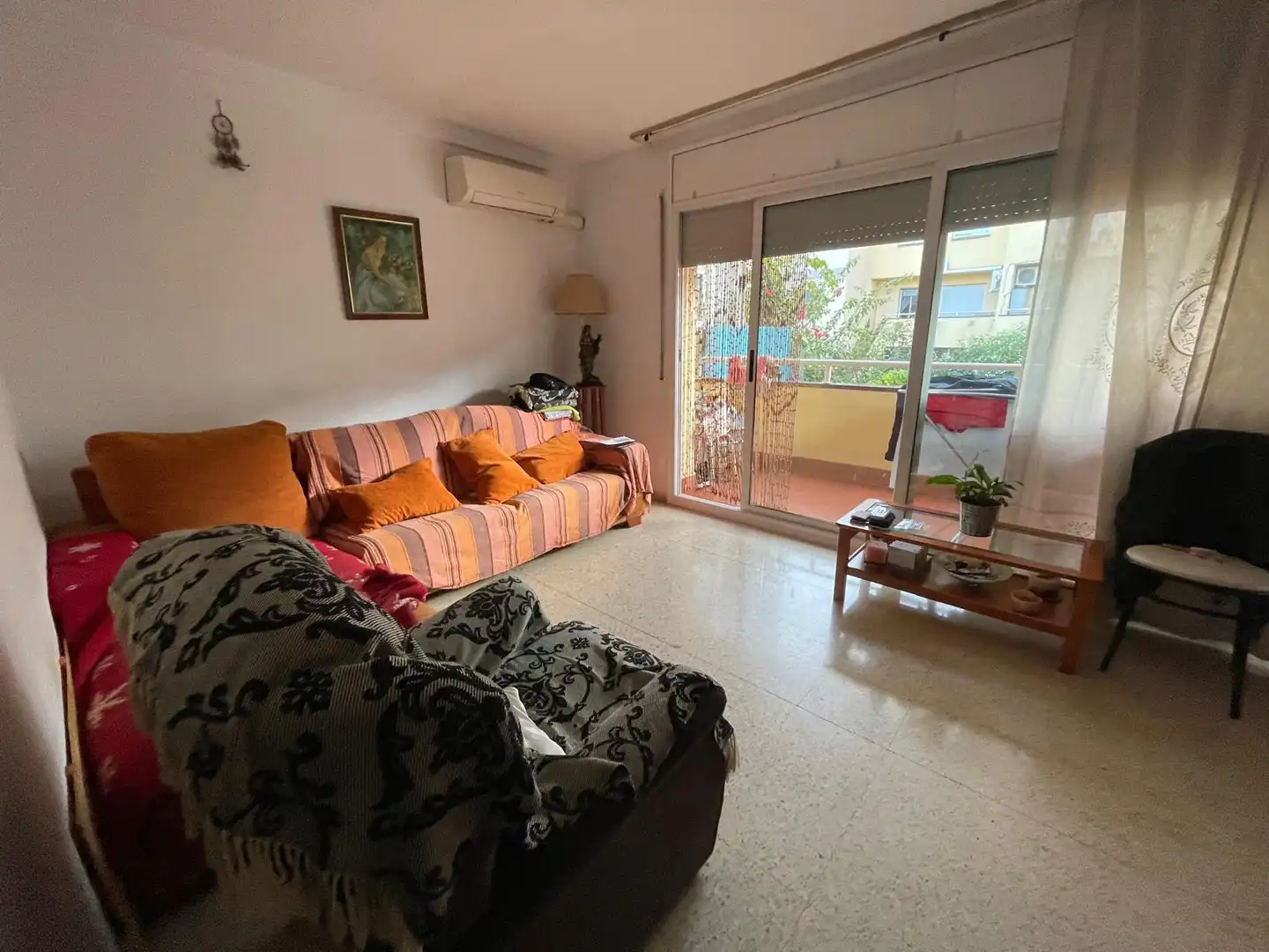 Casa adosada en venda a Abrera