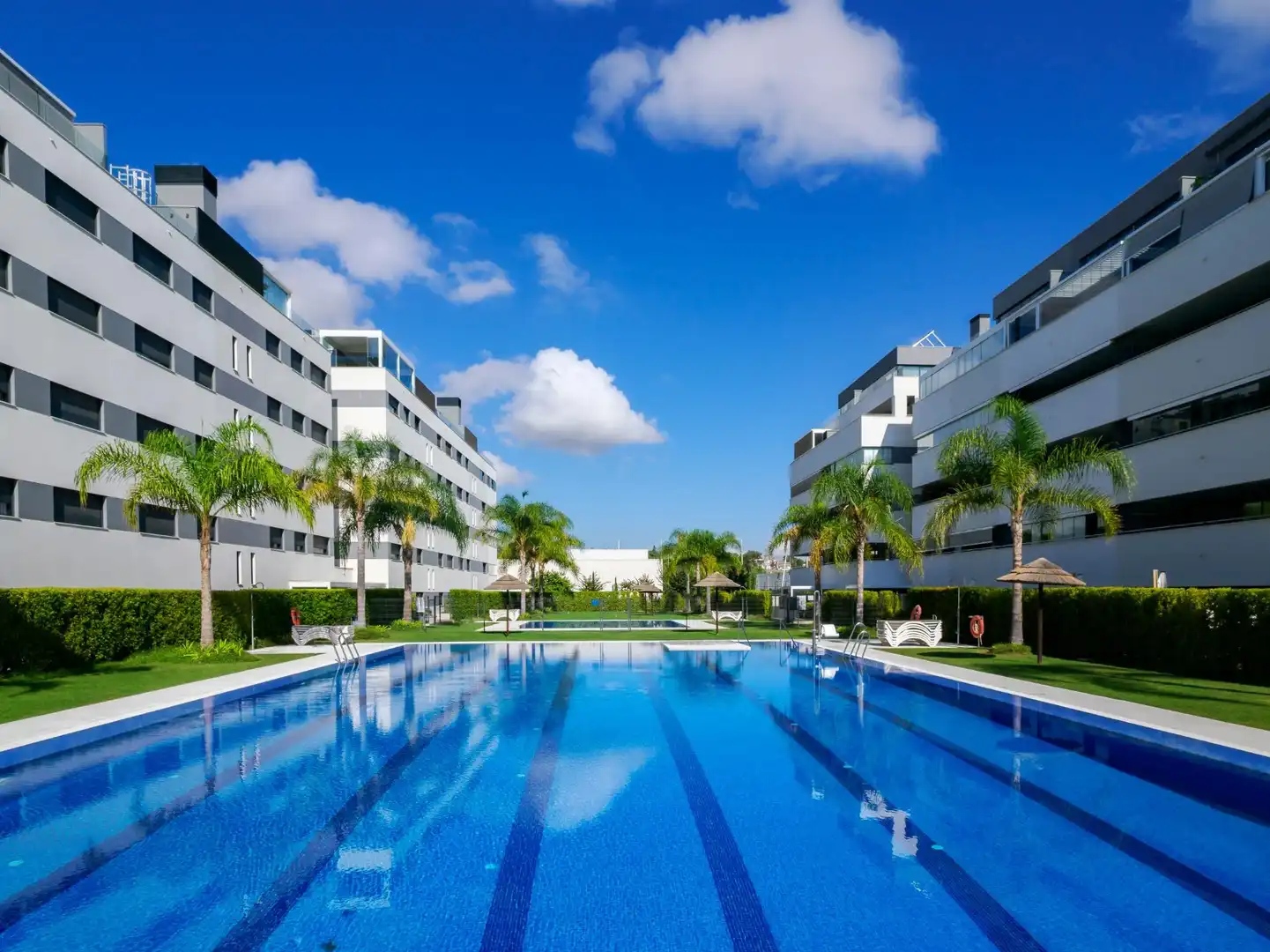 Flat with terrace for sale in Los Álamos
