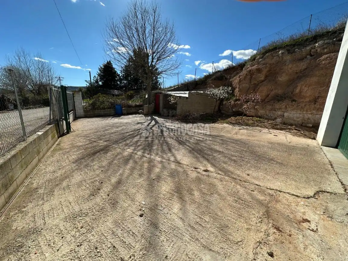 Local en venta en Aranzueque