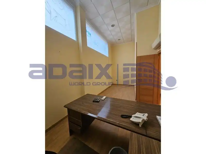Business premises for sale in Calle Numancia, imagen 17