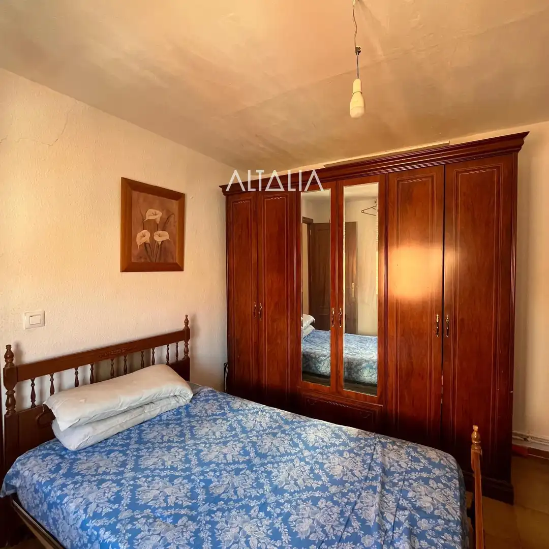 Bedroom of Flat for sale in Cuenca  with Heating and Terrace