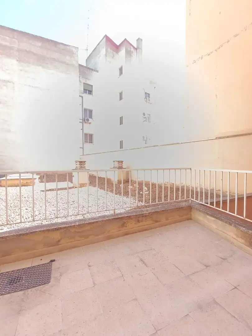 Flat for sale in Calle Elisa Cendrero, El Perchel