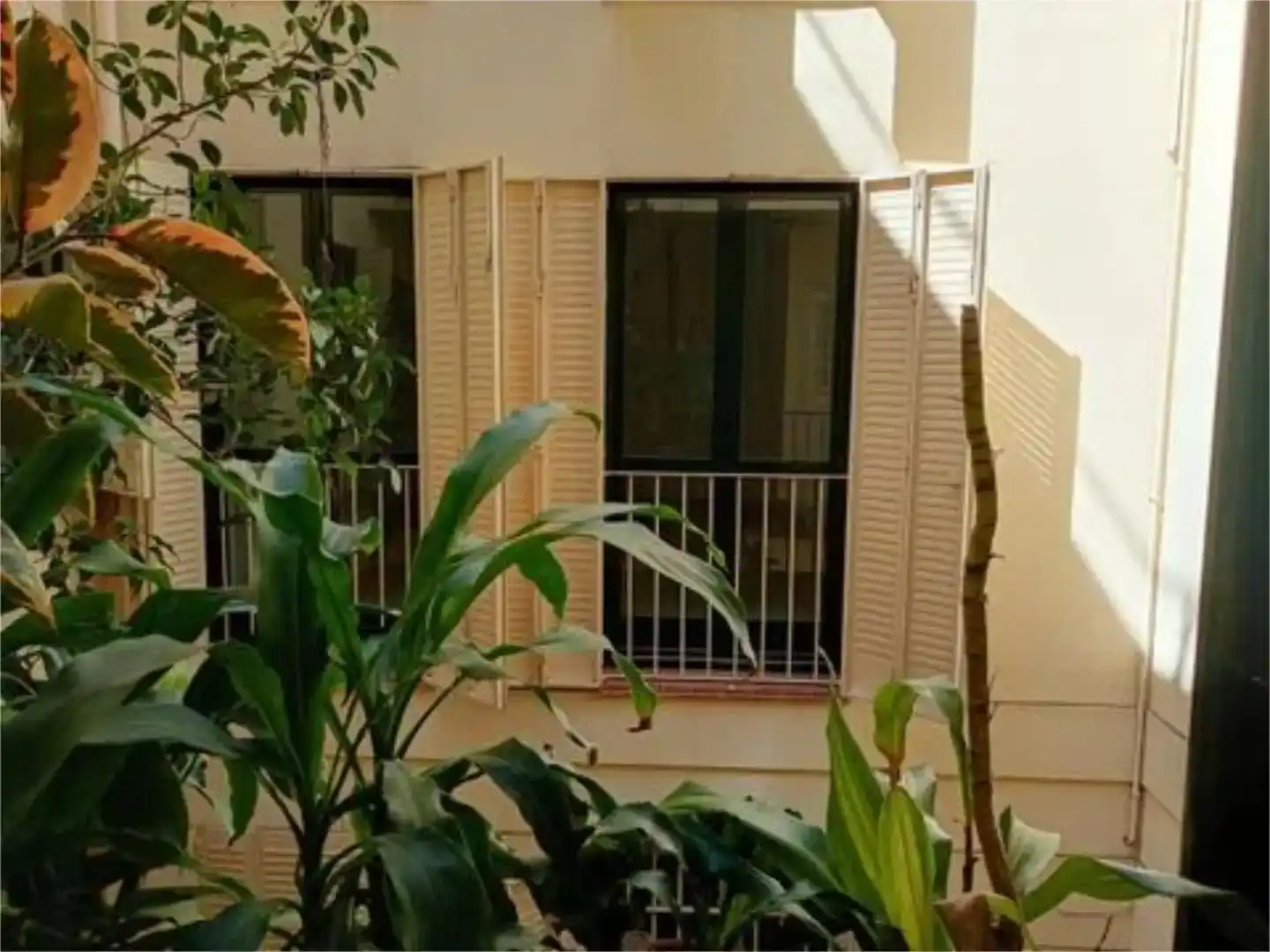 Terrassa de Pis en venda en Sevilla amb Aire condicionat, Traster i Piscina