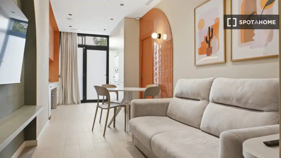 Fotografía del inmueble reportado: 1.500 €/mes — Russafa, Valencia
