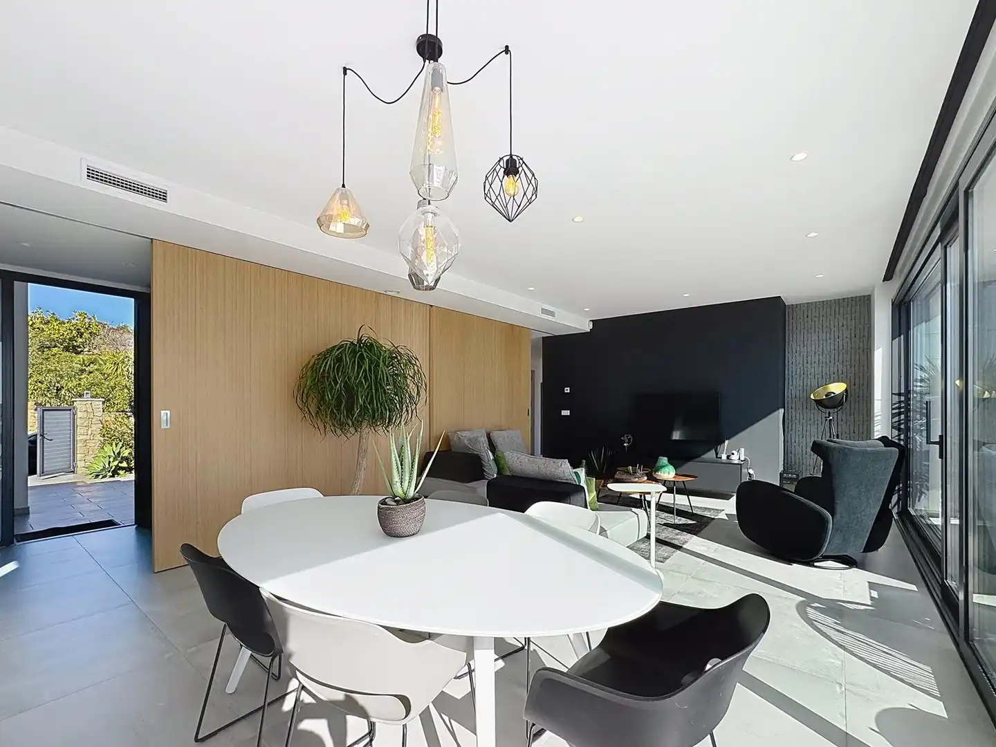 Chalet con piscina en venta en Cumbre del Sol, imagen 5