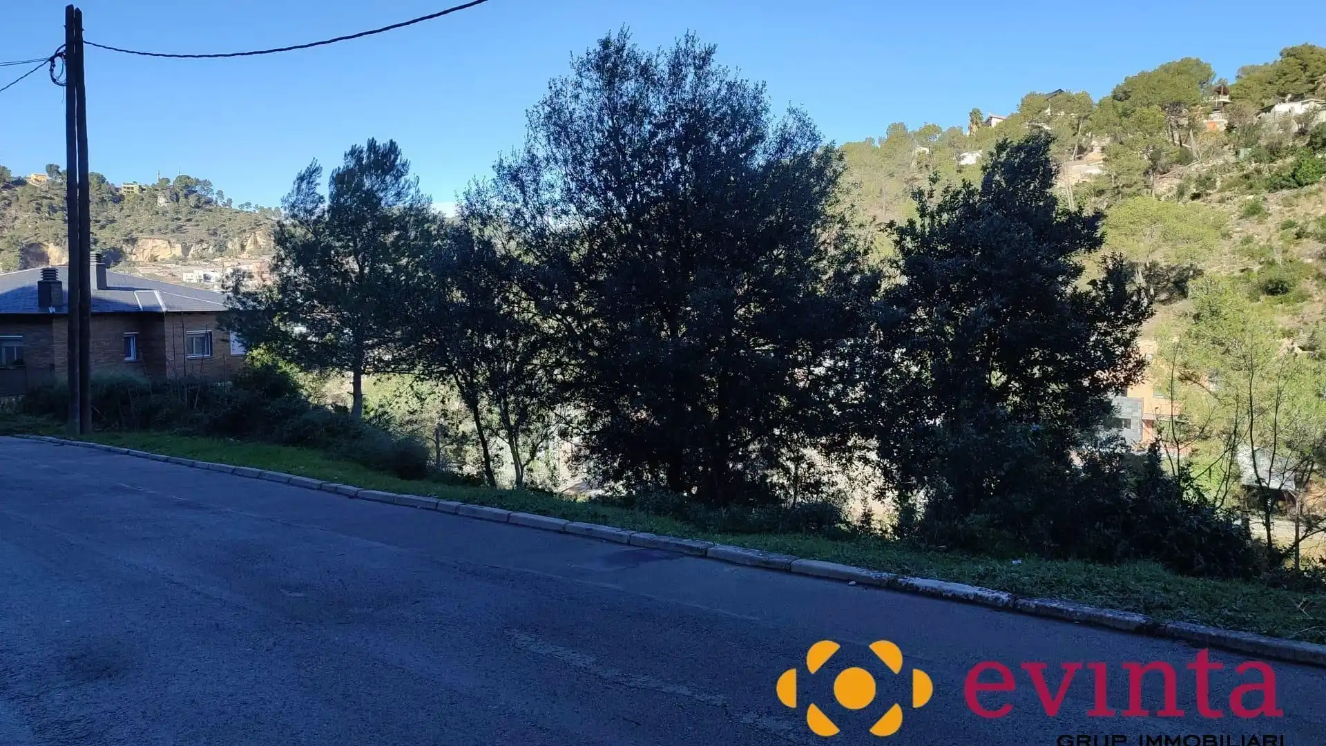 Lands and plots for sale in Vallirana