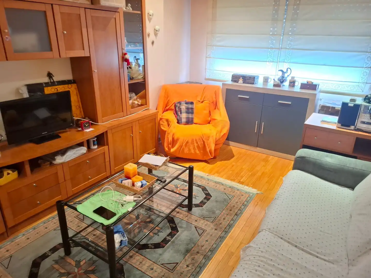 Sala d'estar de Apartament en venda en Ourense Capital  amb Calefacció, Traster i Moblat