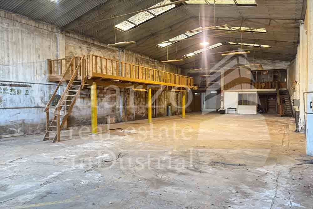 Nave industrial en venta en Dénia