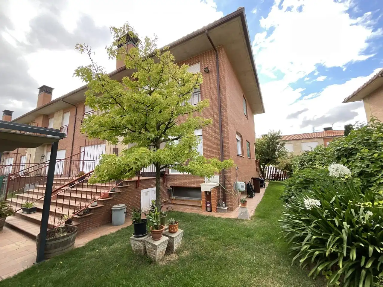 Jardí de Casa o xalet en venda en Alesanco amb Calefacció, Jardí privat i Traster