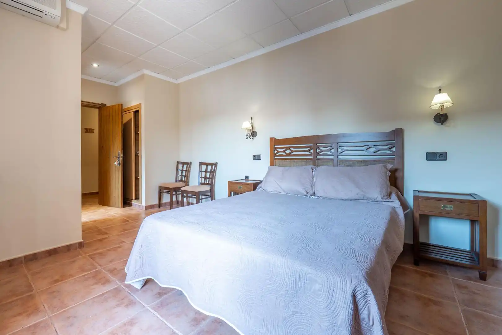 Inmuebles singulares con ascensor en venta en Diezma, imagen 46
