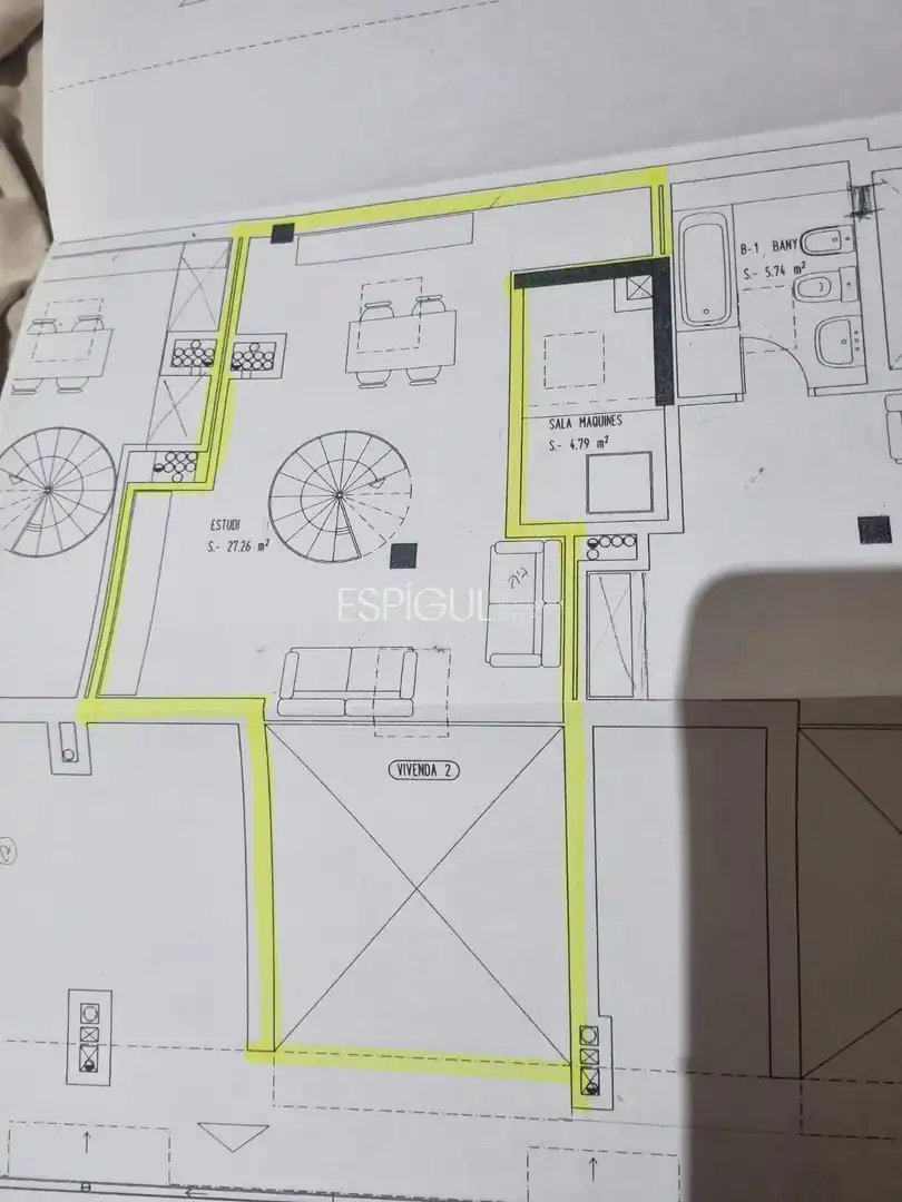 Maisonette zum Verkauf in Girona mit Klimaanlage, Heizung und Parkett