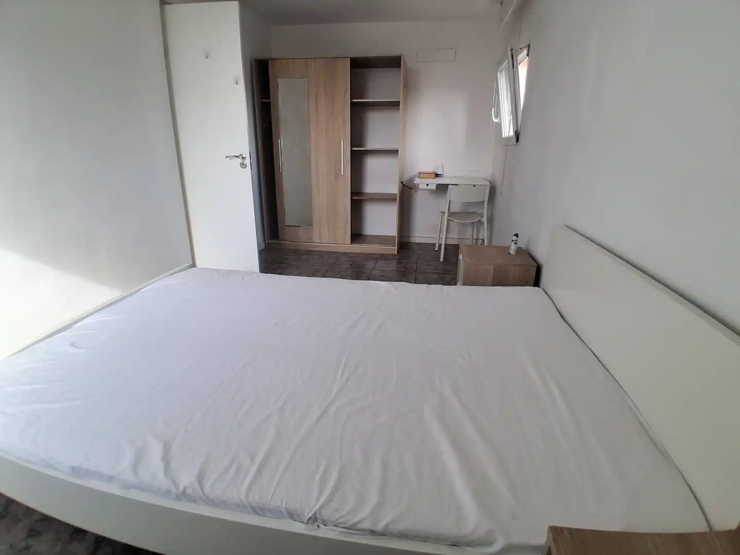 Habitación de Piso en venta en Valencia con Aire acondicionado, Calefacción y Amueblado