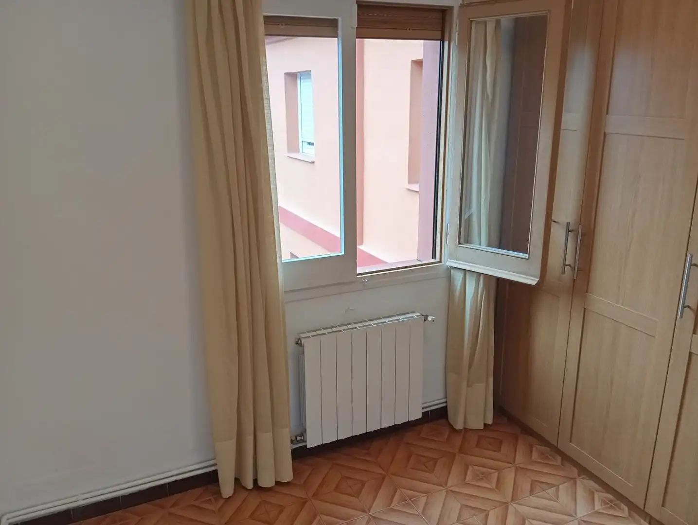 Piso en venta en Carrer de la Mare de Déu de Port, La Marina del Port