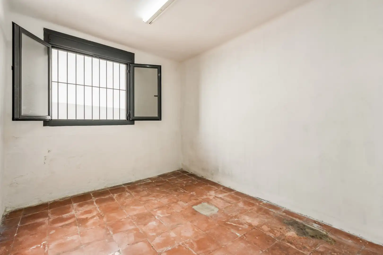 Piso en venta en Barcelona con Alarma