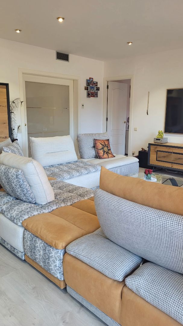 Sala d'estar de Pis en venda en Sant Feliu de Guíxols amb Aire condicionat, Calefacció i Terrassa