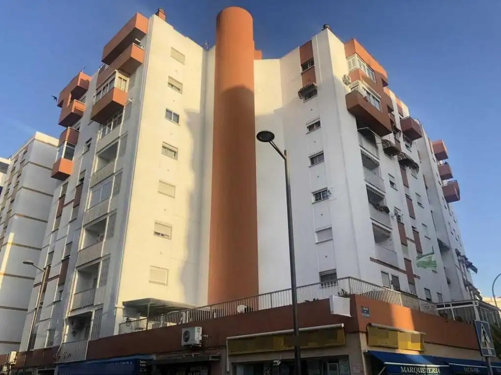 Piso en venta en Cmo de los enamorados, Crevillet