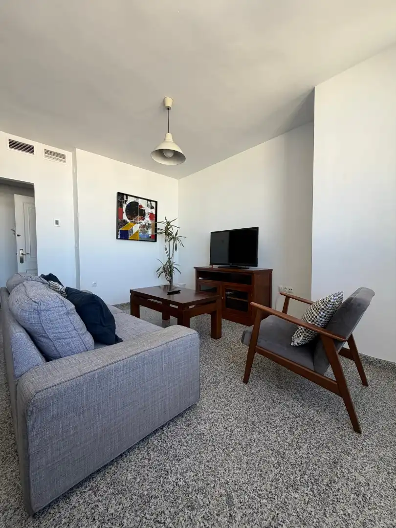 Flat for rent in Parque de Nicolás Salmerón, 11, Centro