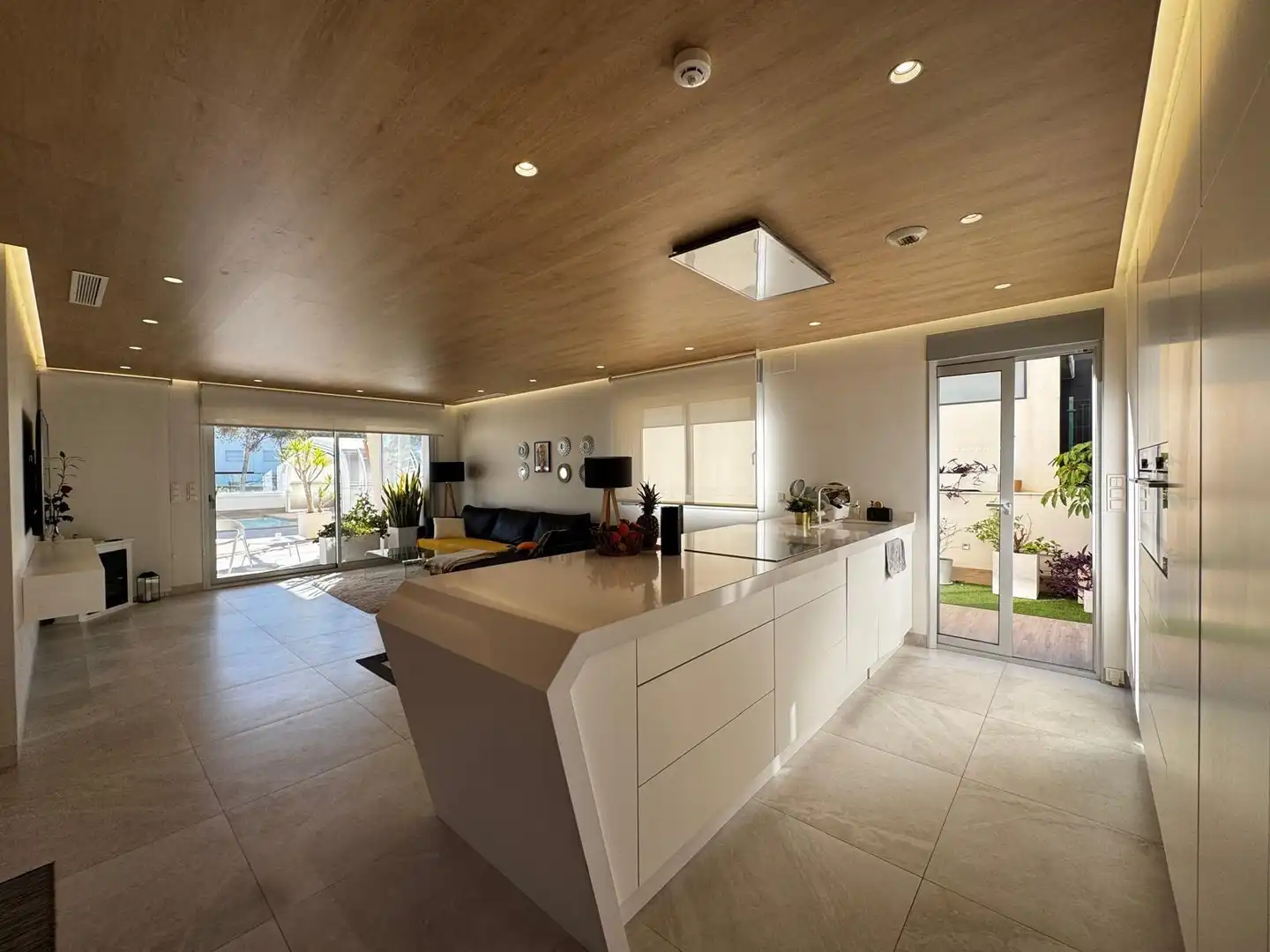 Chalet con piscina en venta en Calle ANA MARIA MATUTE, imagen 23