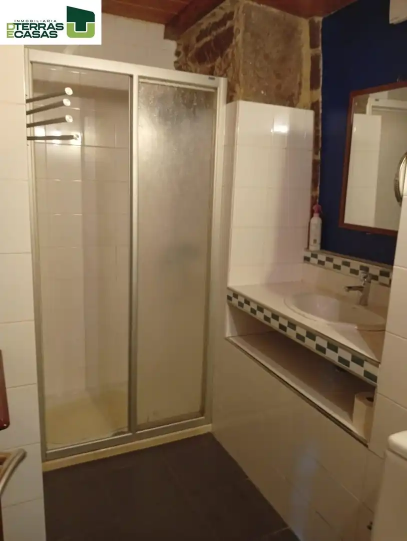 Bany de Casa o xalet en venda en Cerdedo amb Calefacció