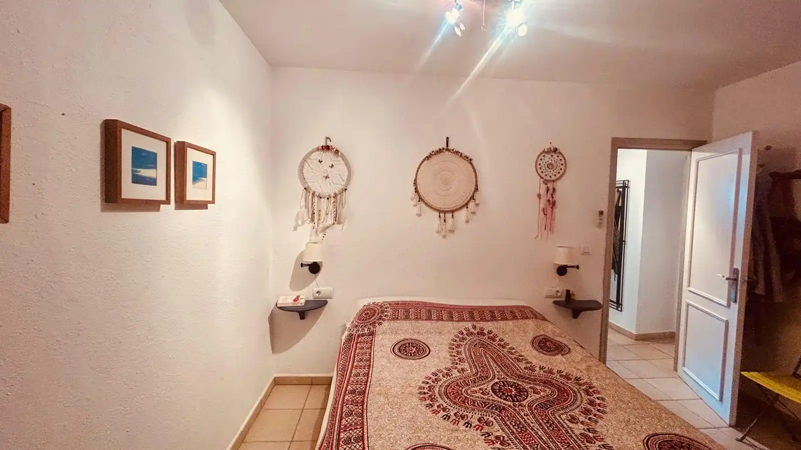 Habitación de Apartamento en venta en Empuriabrava con Aire acondicionado, Terraza y Piscina comunitaria