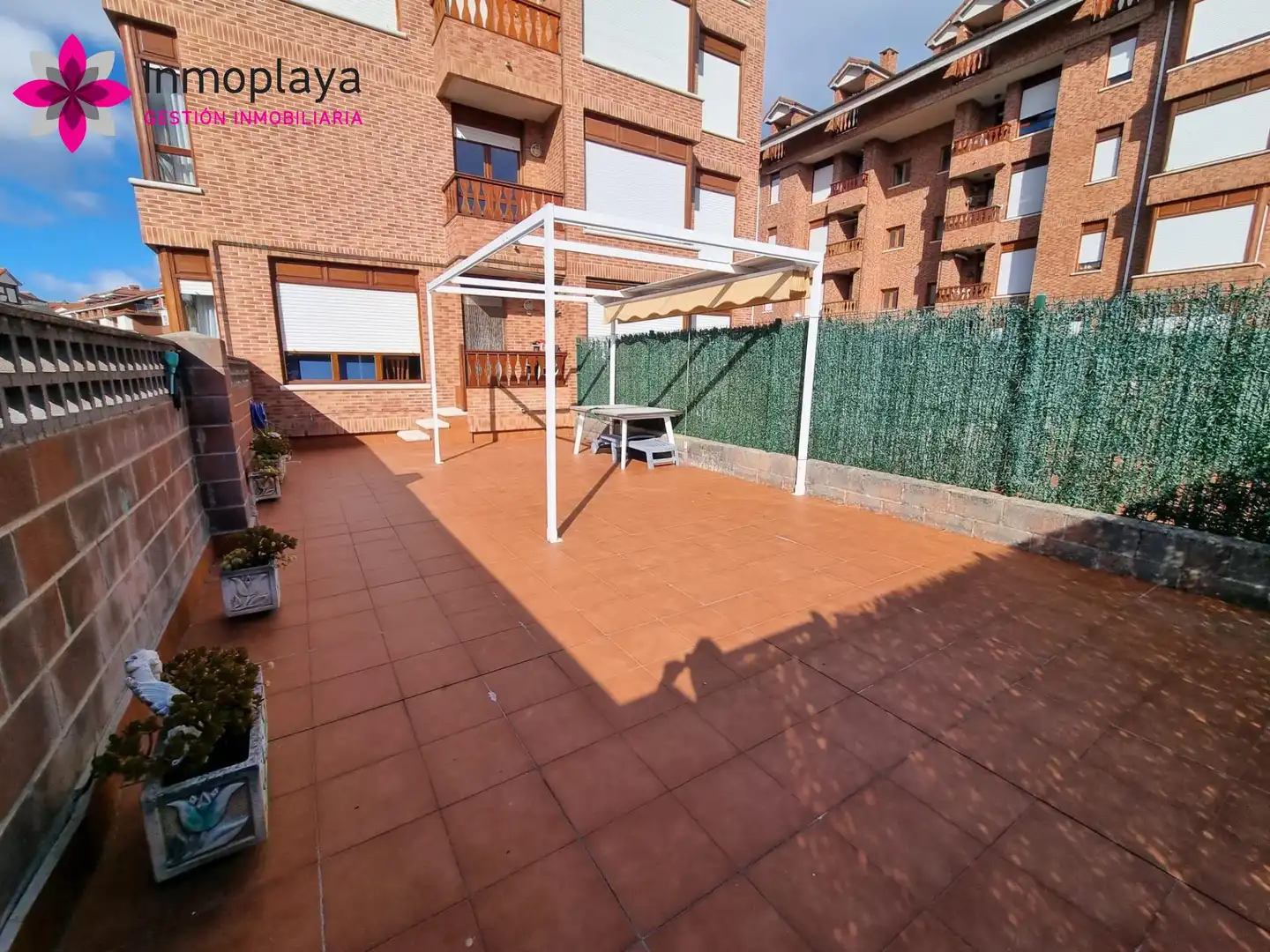 Terrace of Ground floor for sale in Noja  with Heating, Terrace and Furnished