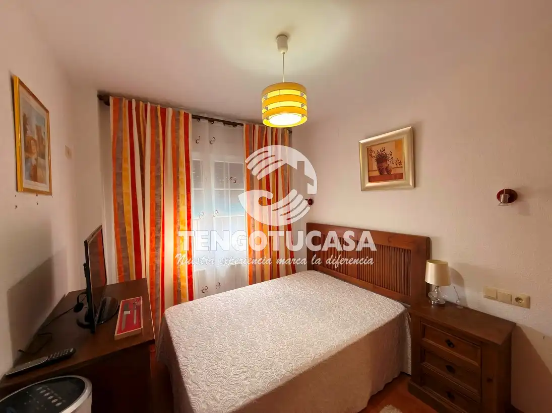 Habitación de Casa o chalet en venta en Bargas con Aire acondicionado, Calefacción y Jardín privado