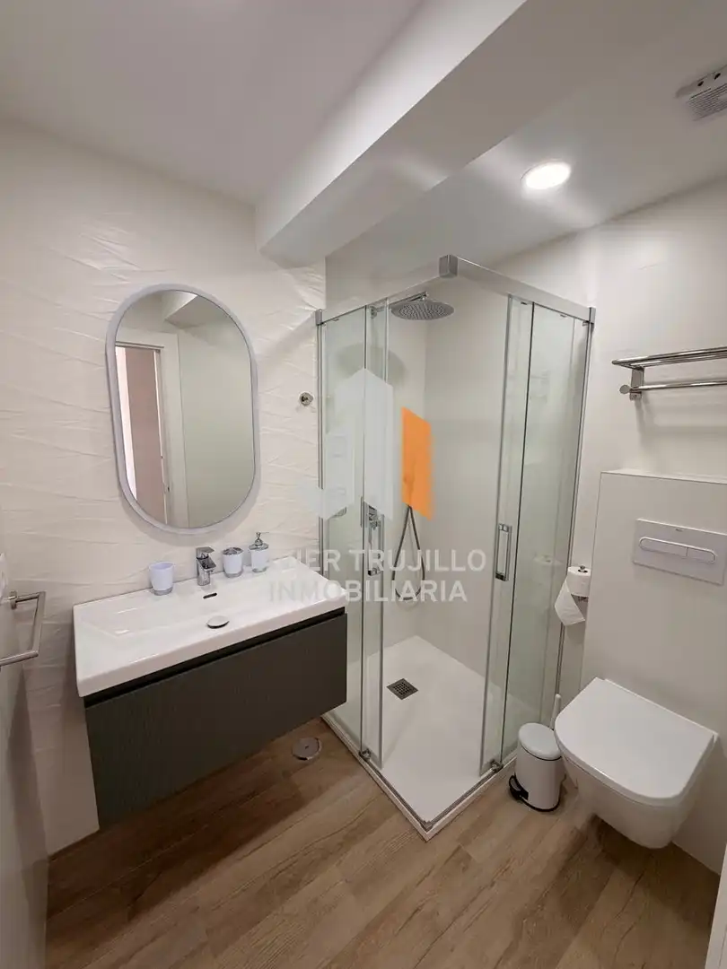 Badezimmer von Wohnungen zur Miete in Vélez-Málaga