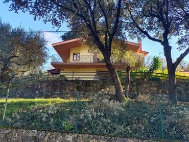 Xalet amb jardí en venda a Sant Martí de Llémena