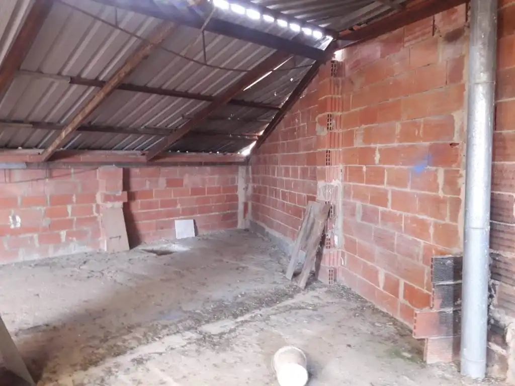 Casa adosada en venta en Mirandilla