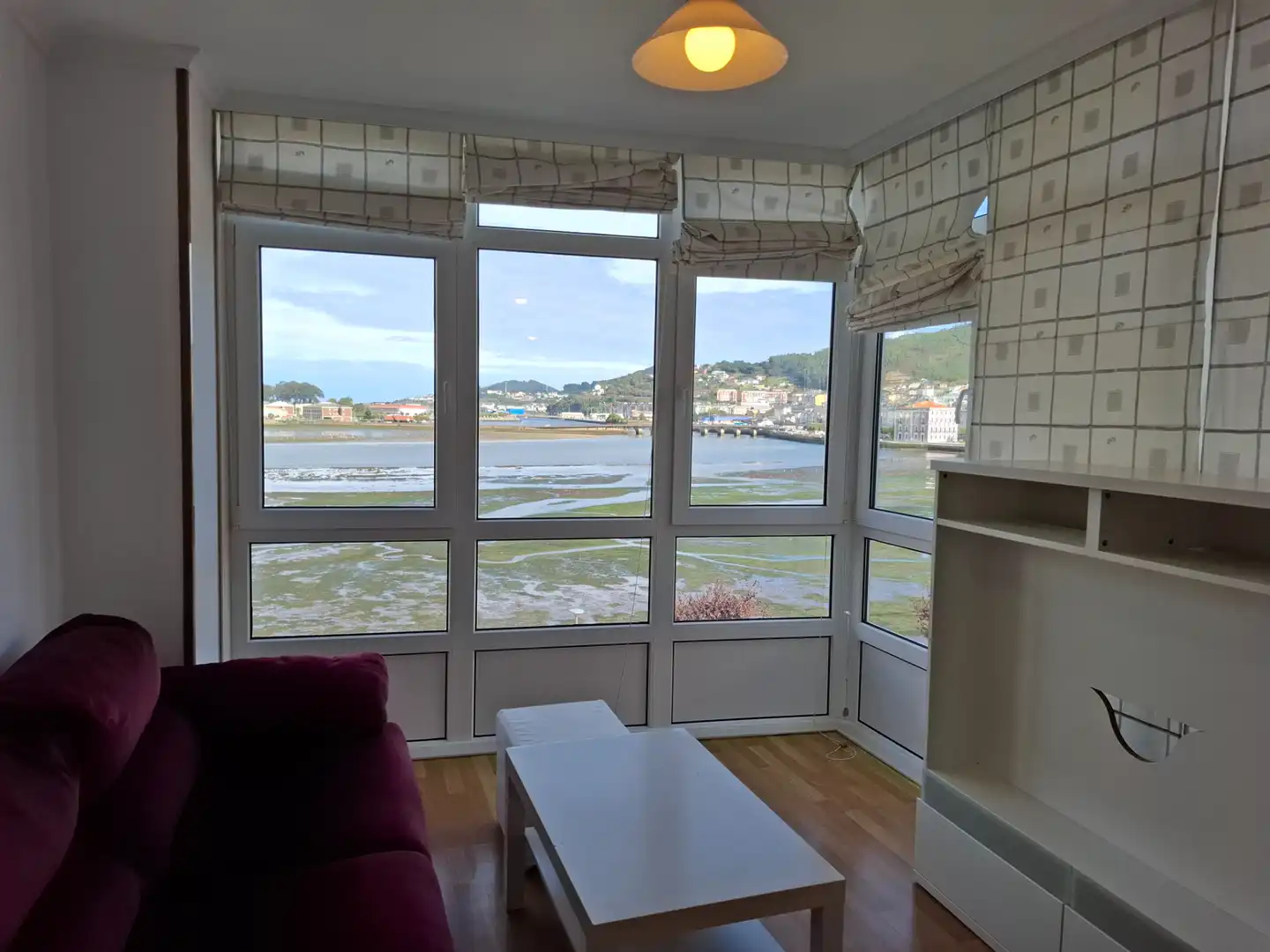 Sala de estar de Piso en venta en Viveiro, Lugo