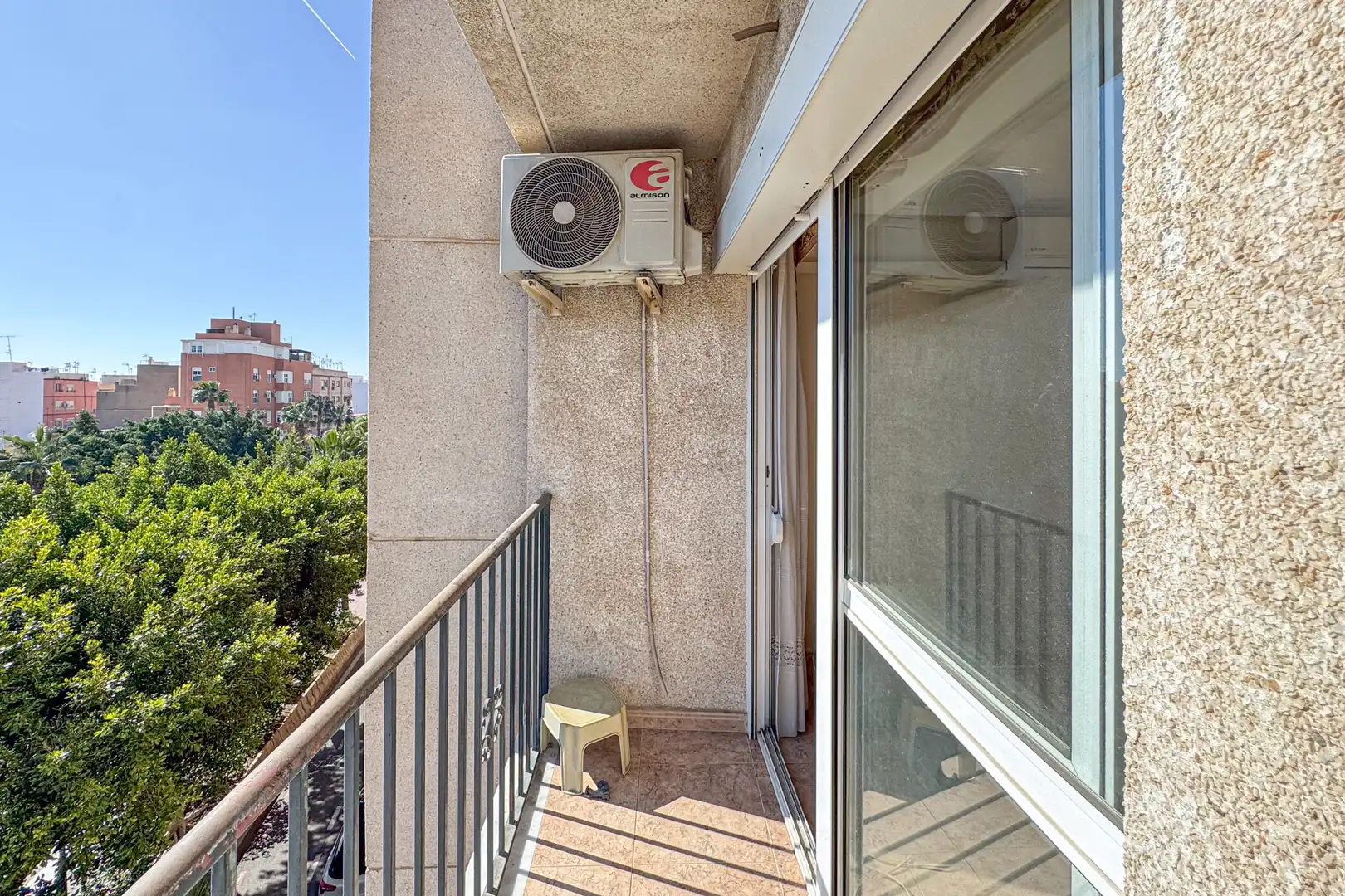 Terraza de Piso en venta en Almería con Aire acondicionado y Calefacción