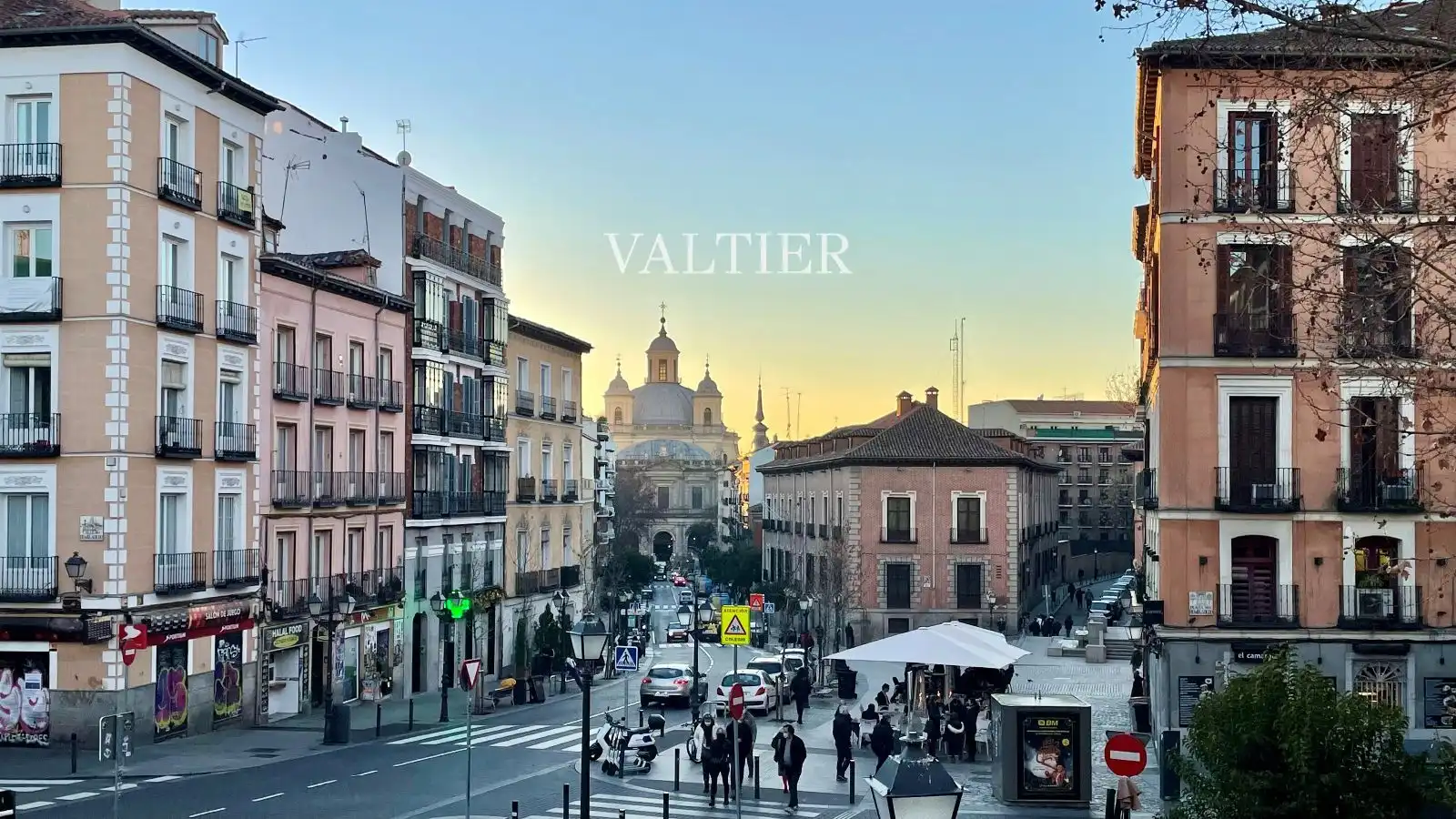 Vista exterior de Piso en venta en Madrid con Aire acondicionado y Amueblado