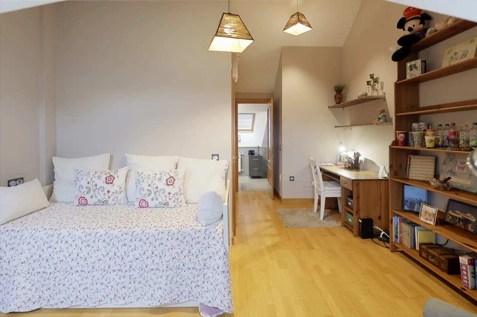 Bedroom of Detached homes for sale in Gijón   with Heating, Private garden and Terrace