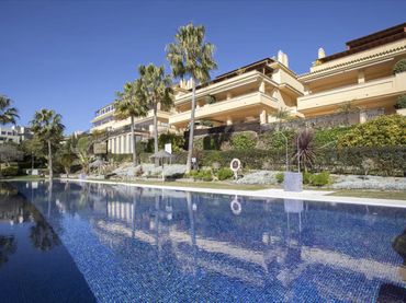Apartament amb piscina en venda a Milla de Oro
