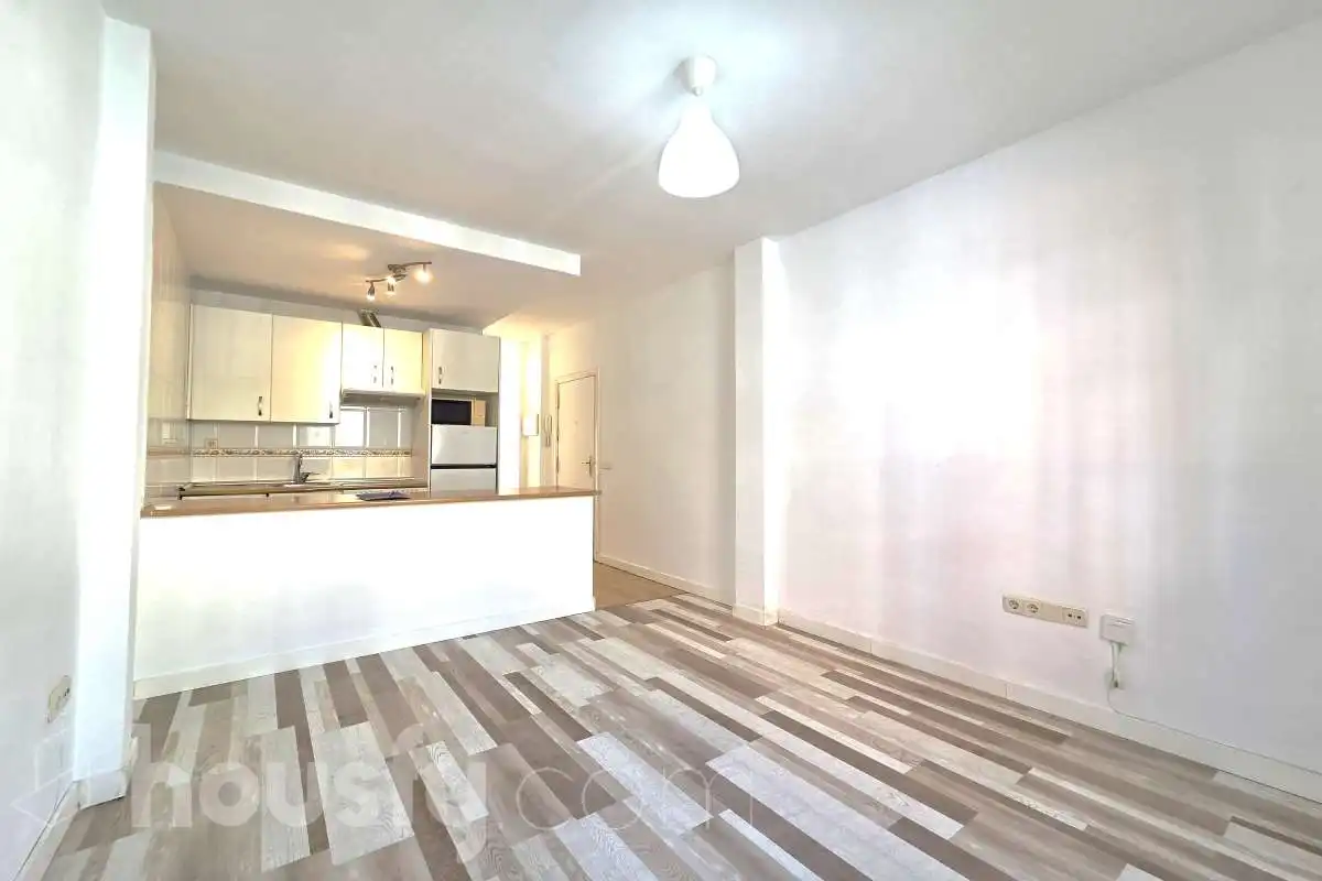 Cocina de Piso de alquiler en Madrid con Aire acondicionado, Calefacción y Trastero
