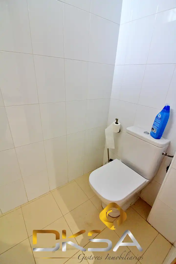 Bany de Casa o xalet en venda en Oropesa del Mar / Orpesa amb Aire condicionat, Jardí privat i Terrassa