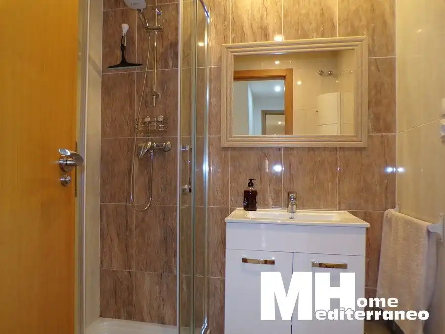 Bathroom of Flat for rent in Canet d'En Berenguer  with Air Conditioner, Heating and Terrace